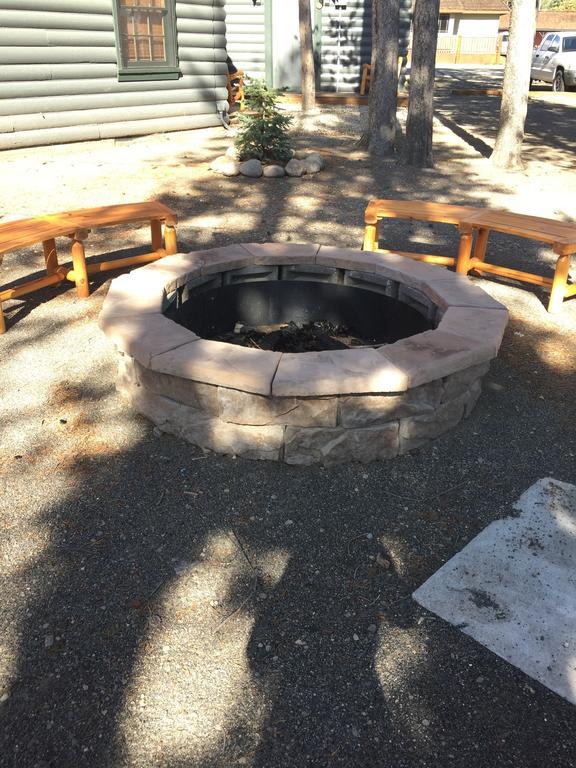 黄石小屋及房车露营地 西黄石 外观 照片